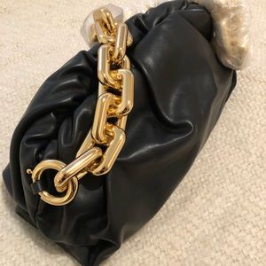 BRAND NEW BOTTEGA VENETTA CHAIN POUCH-BLACK & GOLD